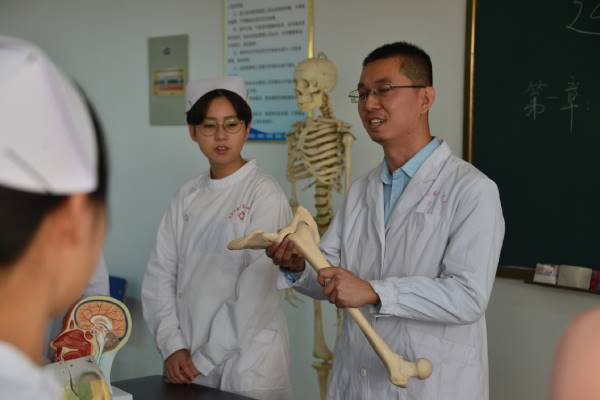 初中畢業(yè)學(xué)習(xí)中醫(yī)康復(fù)技術(shù)專業(yè)怎么樣？