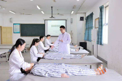 石家莊冀聯(lián)醫(yī)學中專學校升學報名資料