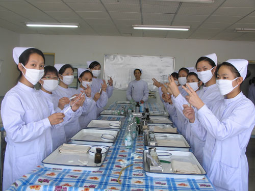 河北同仁醫(yī)學中等專業(yè)學校招生對象
