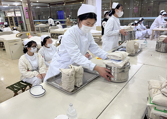初中畢業(yè)學(xué)護(hù)理，石家莊哪個(gè)所衛(wèi)校好